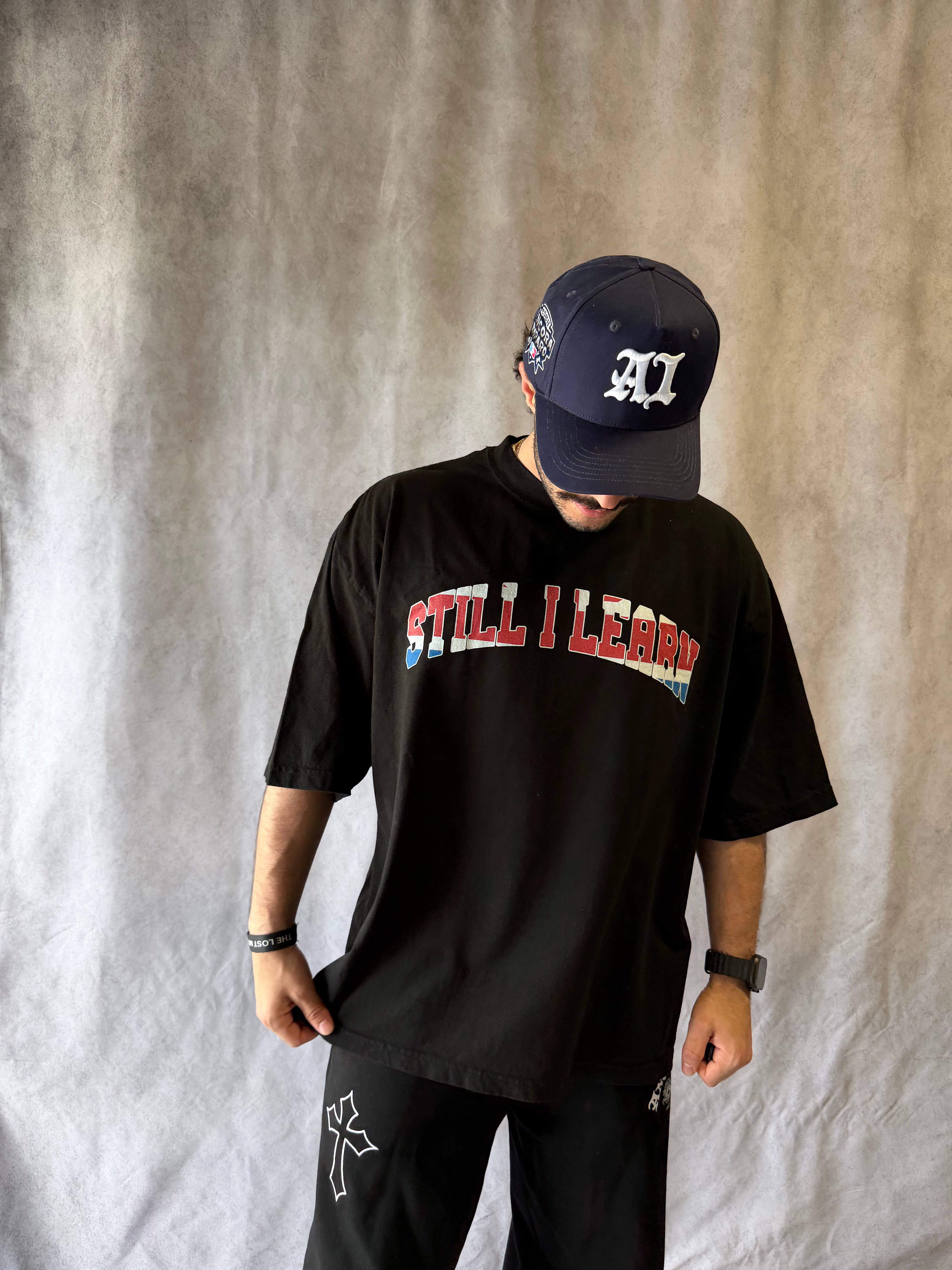 STILL I LEARN WORLD TOUR TEE - UNITED KINGDOM