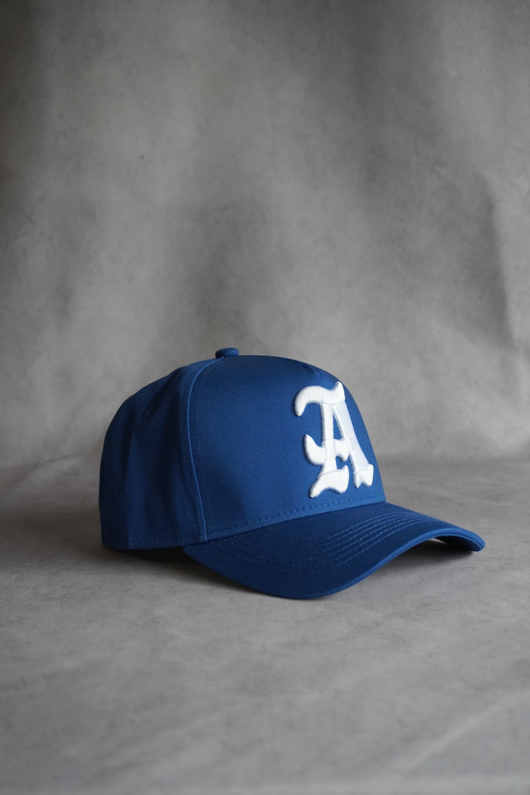 IMPARO CLASSIC SNAPBACK — ROYAL