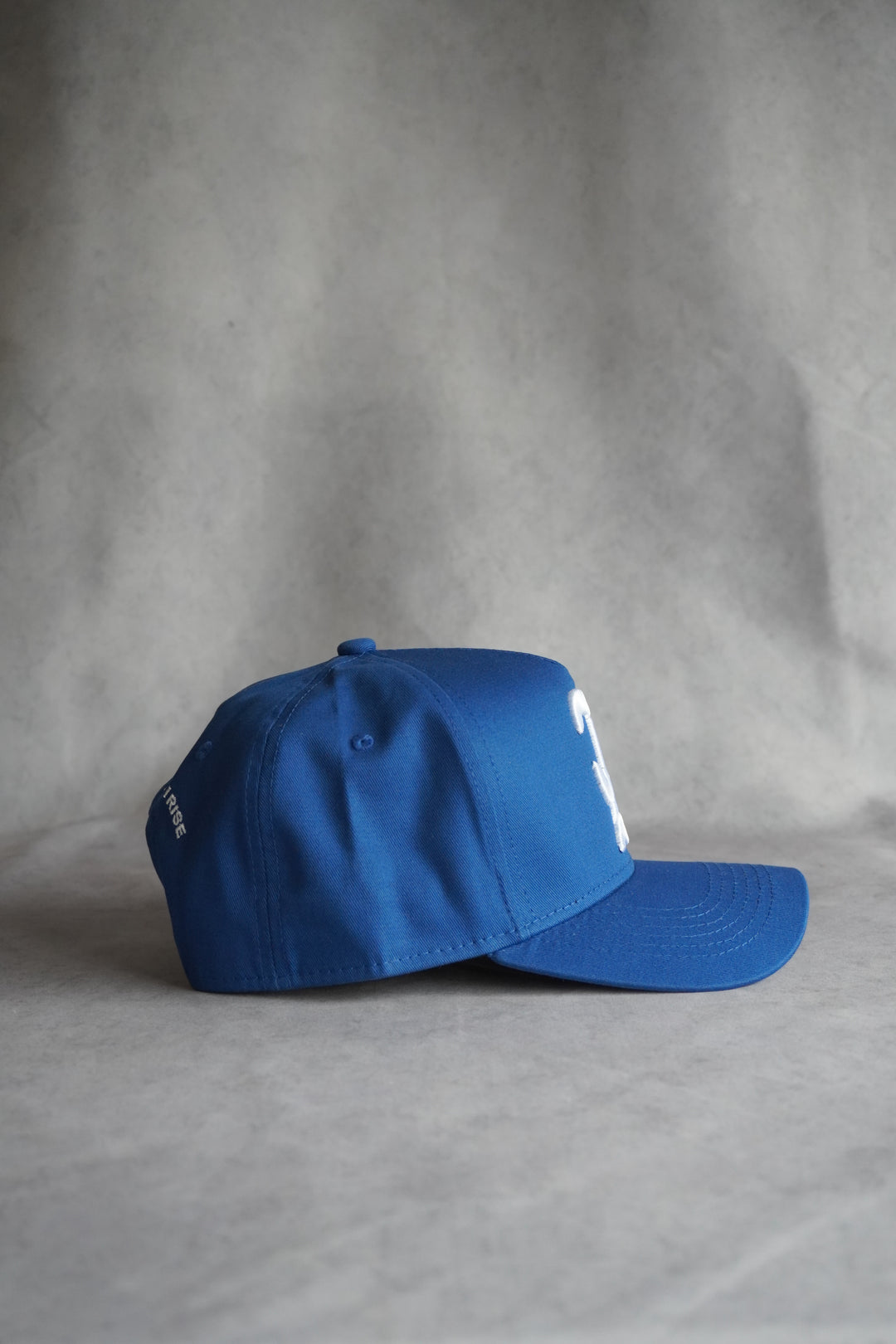 IMPARO CLASSIC SNAPBACK — ROYAL