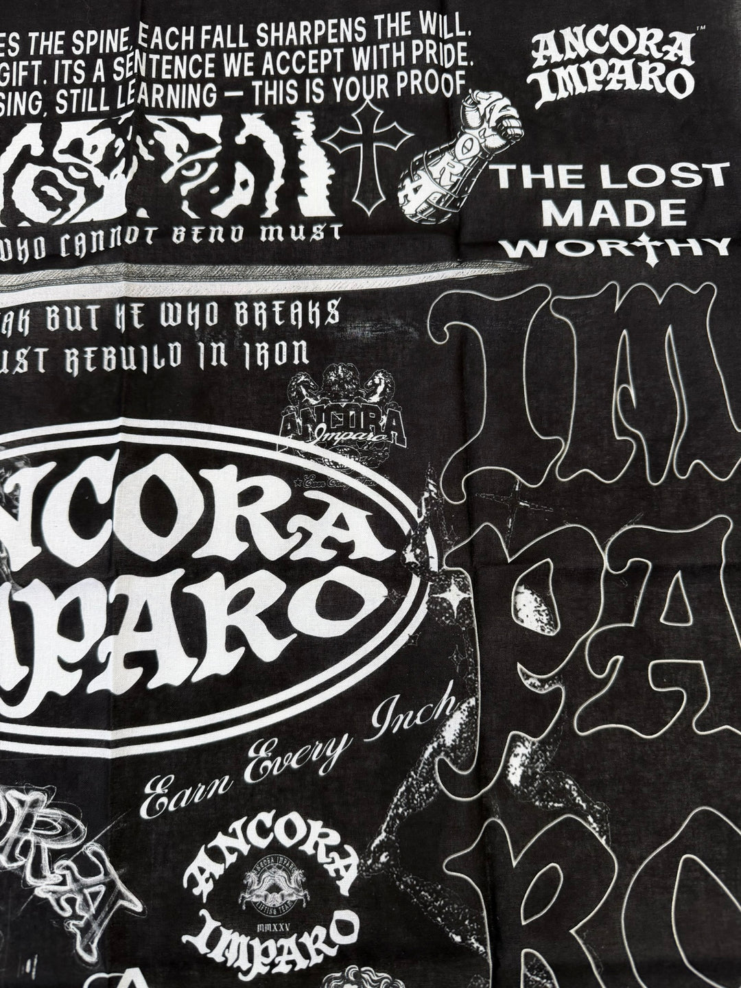 THE ARCHIVE BANDANA
