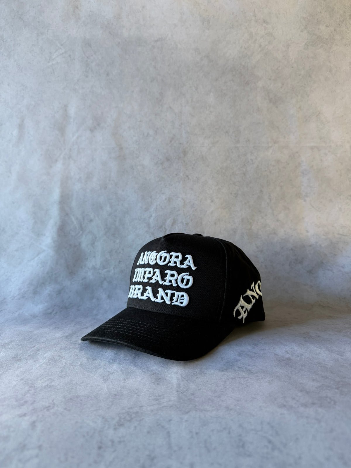 CAPPELLO AFFIANCATO