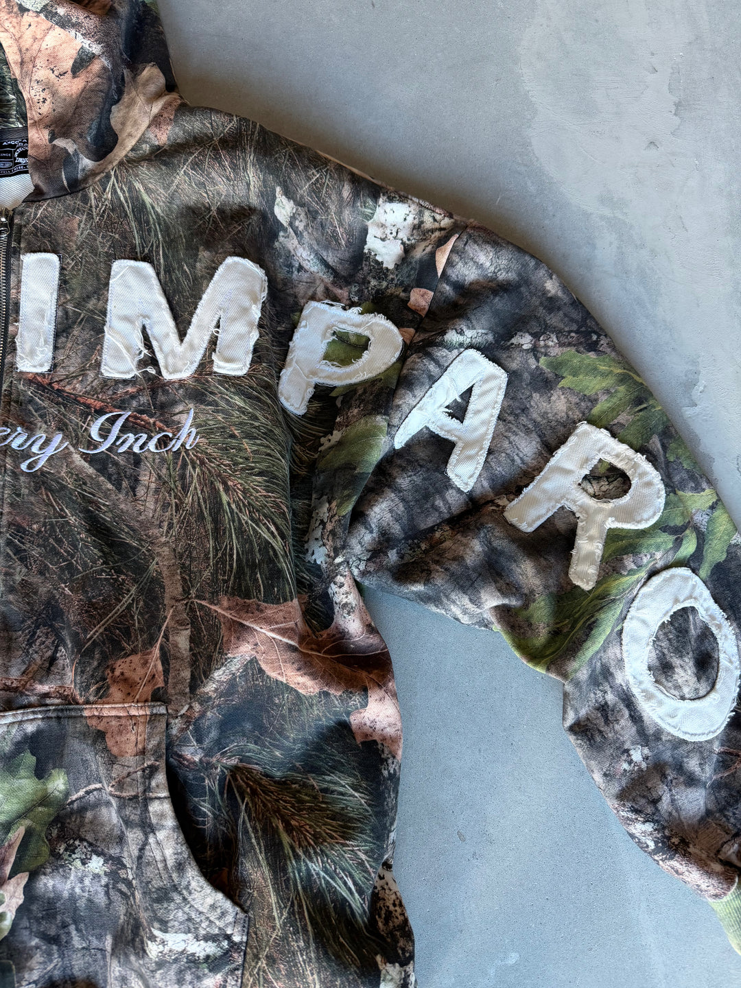 EARN EVERY INCH HOODIE - CAMO
