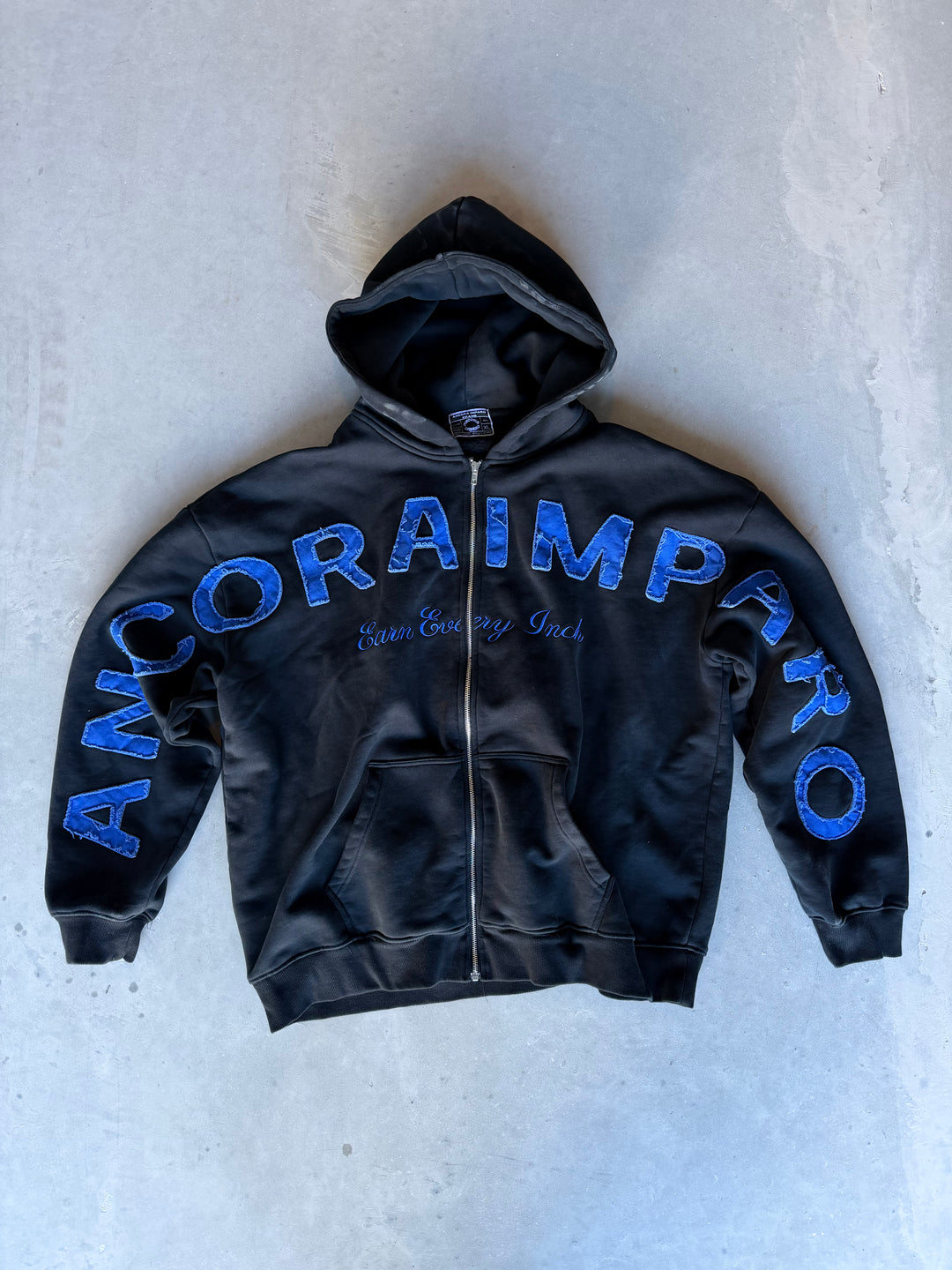 EARN EVERY INCH HOODIE - BLACK COBALT