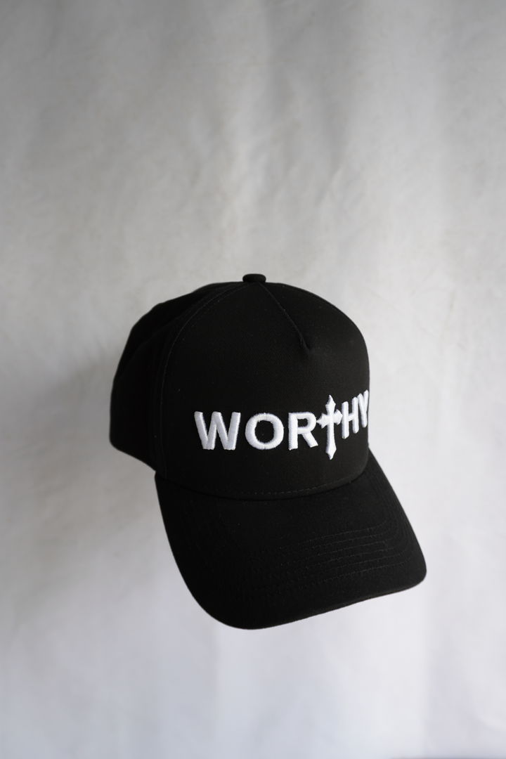 WORTHY HAT IN BLACK